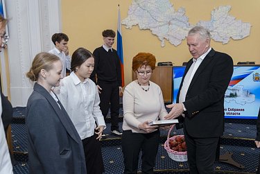 Неизвестный Дом Советов: от квеста до голосования